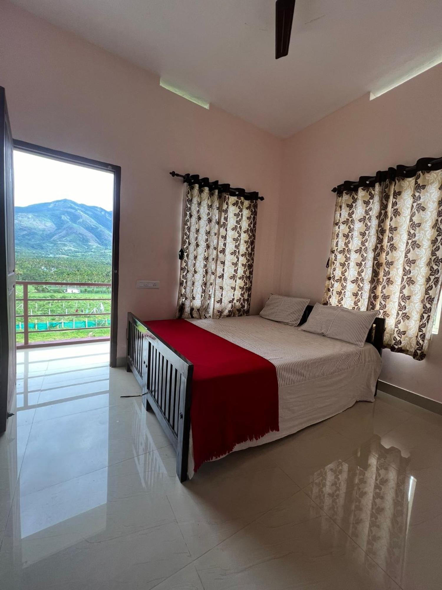 Kadampil Bliss Villa Maraiyur Ngoại thất bức ảnh
